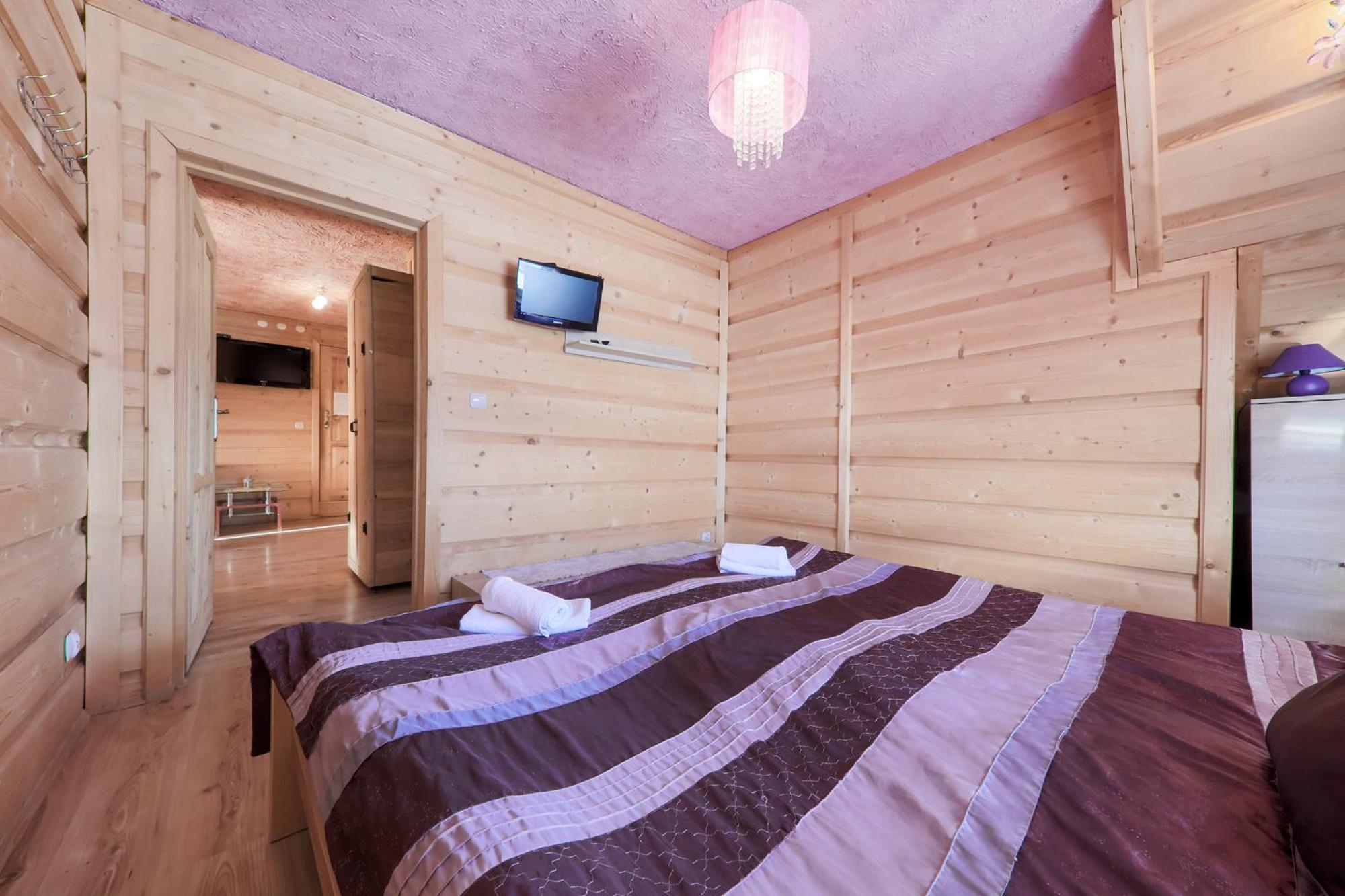 Grota Zbojnicka Apartament I Pokoje Гличарув Экстерьер фото