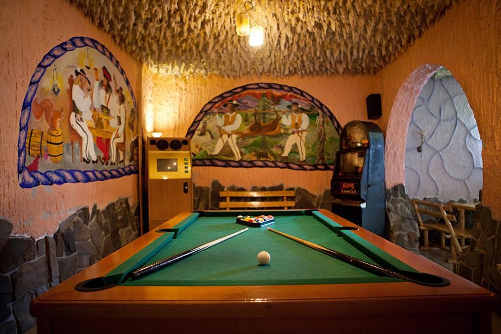 Grota Zbojnicka Apartament I Pokoje Гличарув Экстерьер фото